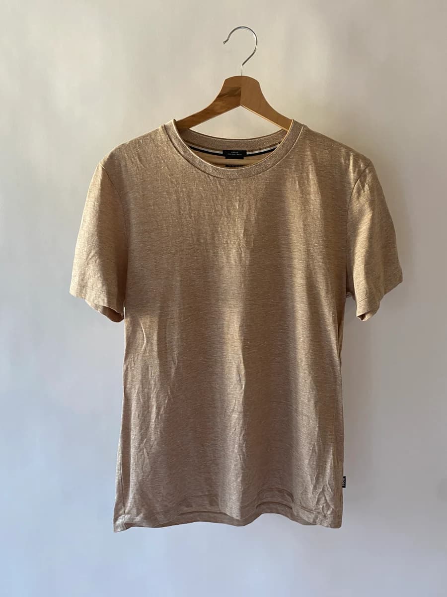 BOSS - T-SHIRT